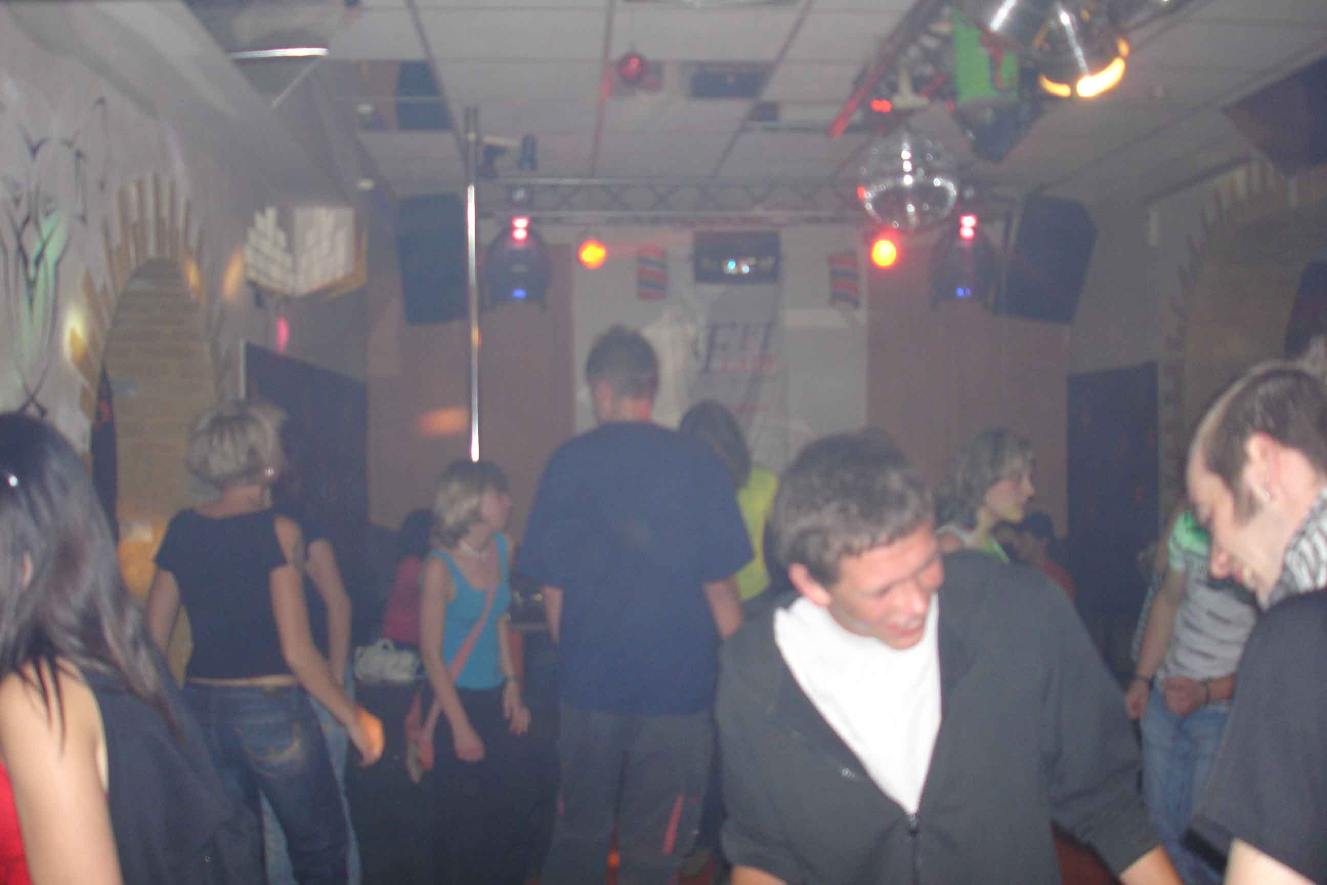 club2005_1.jpg